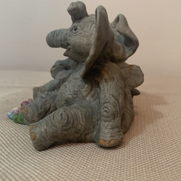 Lenox Elephant Sweethearts 2004 - Picture 5 of 8